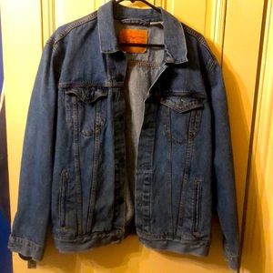 Levi’s denim jacket XL